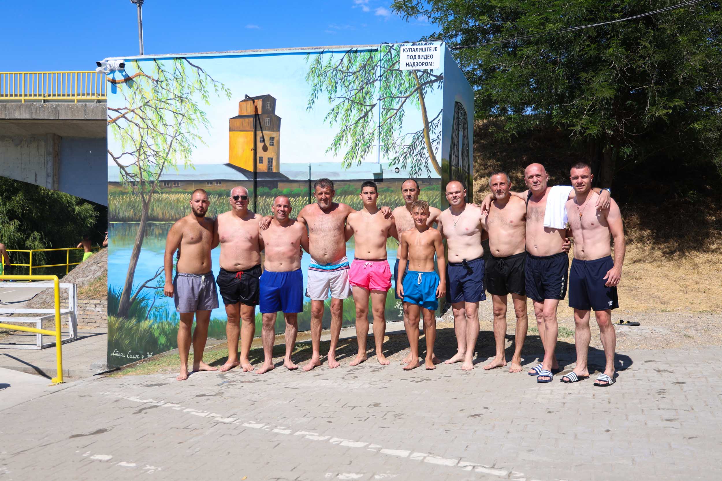Revijalni skokovi sa mosta u Žitištu