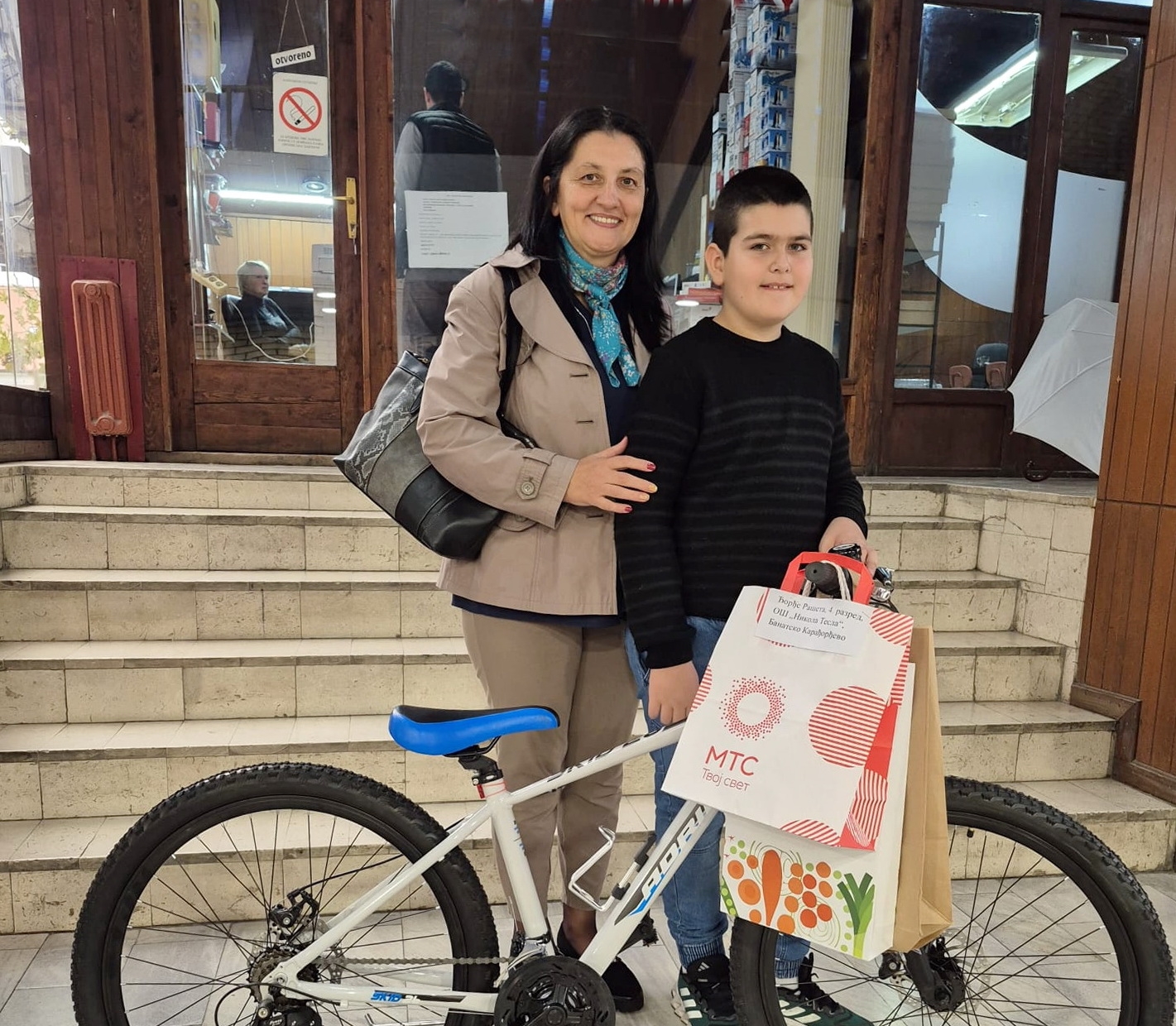 Dva sjajna priznanja za talentovanog učenika 