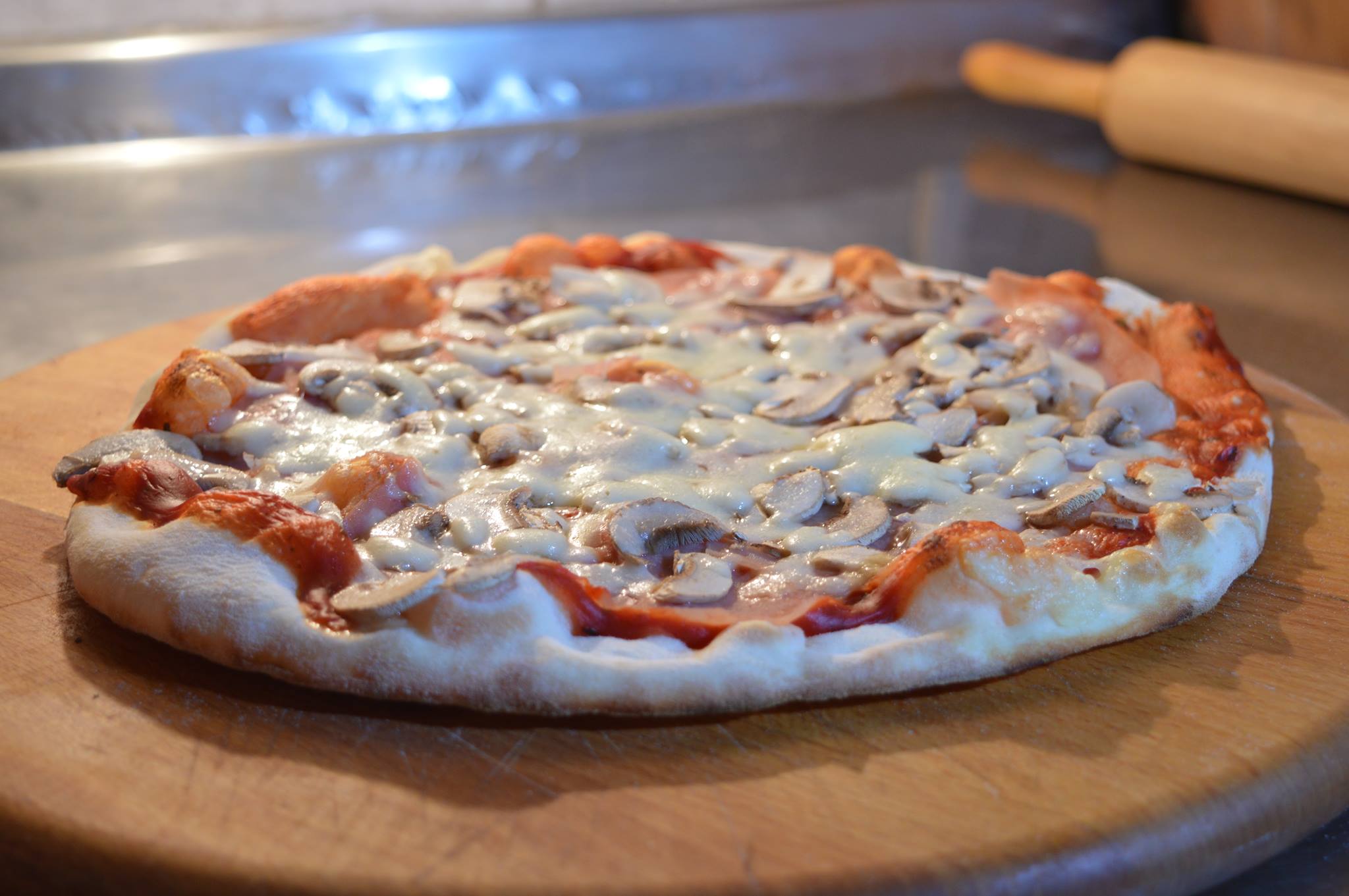FAST FOOD ALPI – VREME JE ZA PIZZU