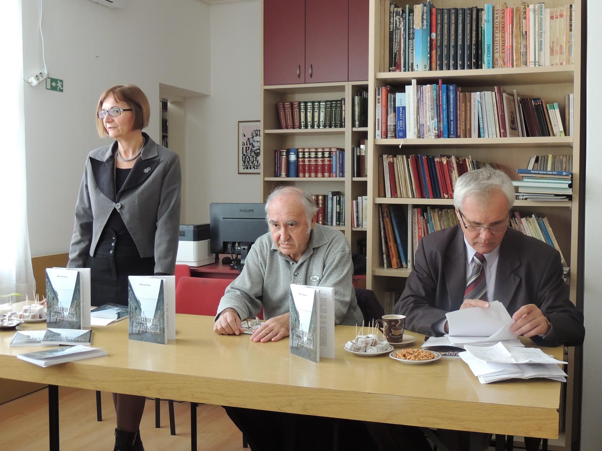 SUSRET SA ČLANOVIMA KNJIŽEVNOG KRUŽOKA „KRILA“ IZ KETFELJA