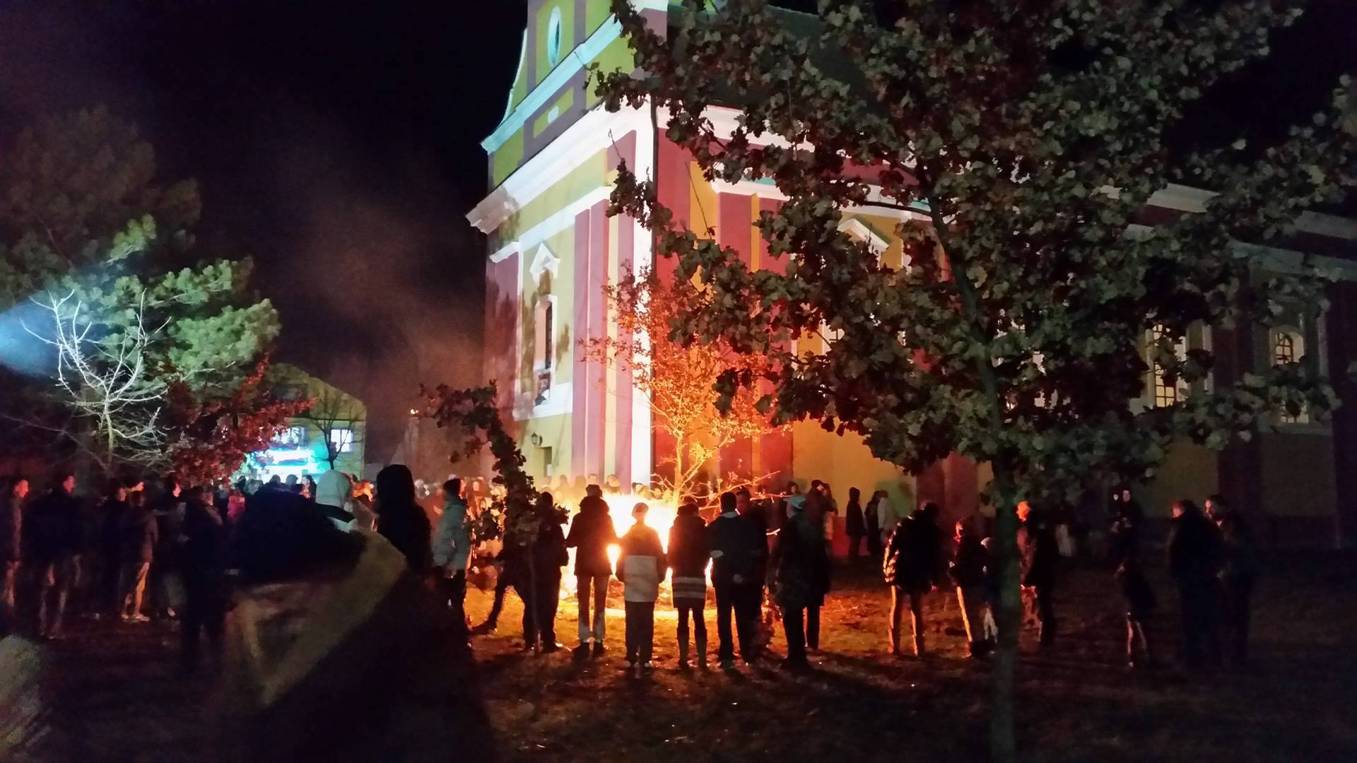 RASPORED BOGOSLUŽENJA NA BADNJI DAN I BOŽIĆ