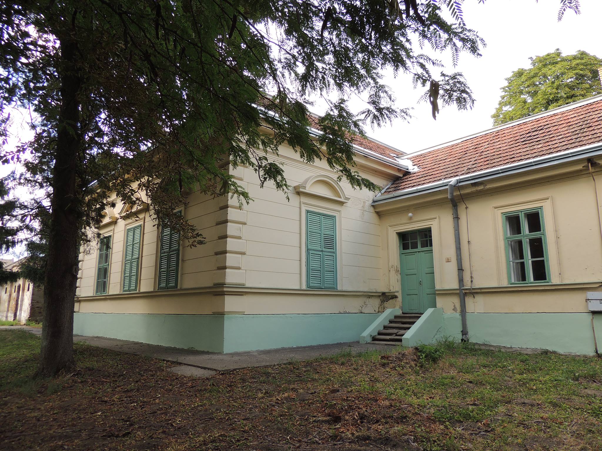 BANATSKI DVOR I  DVORAC ROGENDORFA