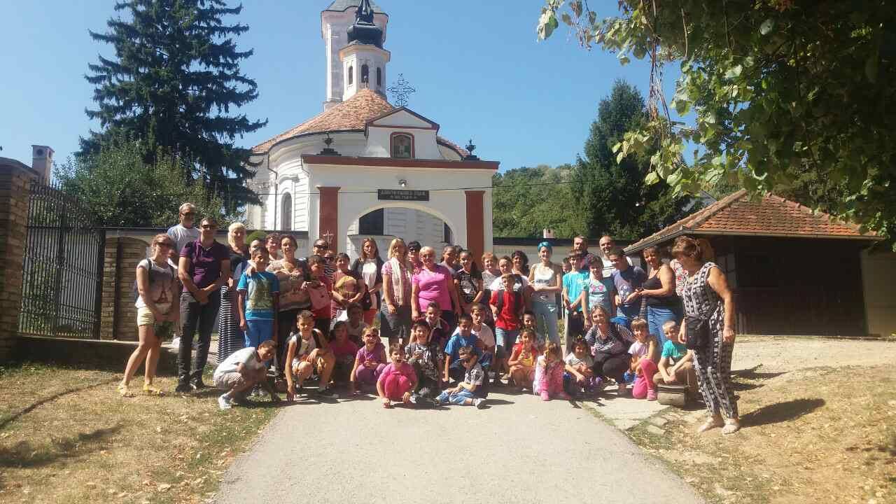POSETA MANASTIRU RAVANICA I TERMAL BAZENIMA U VRDNIKU