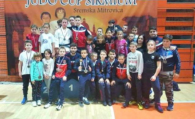 DVE MEDALJE NA TURNIRU U SREMSKOJ MITROVICI