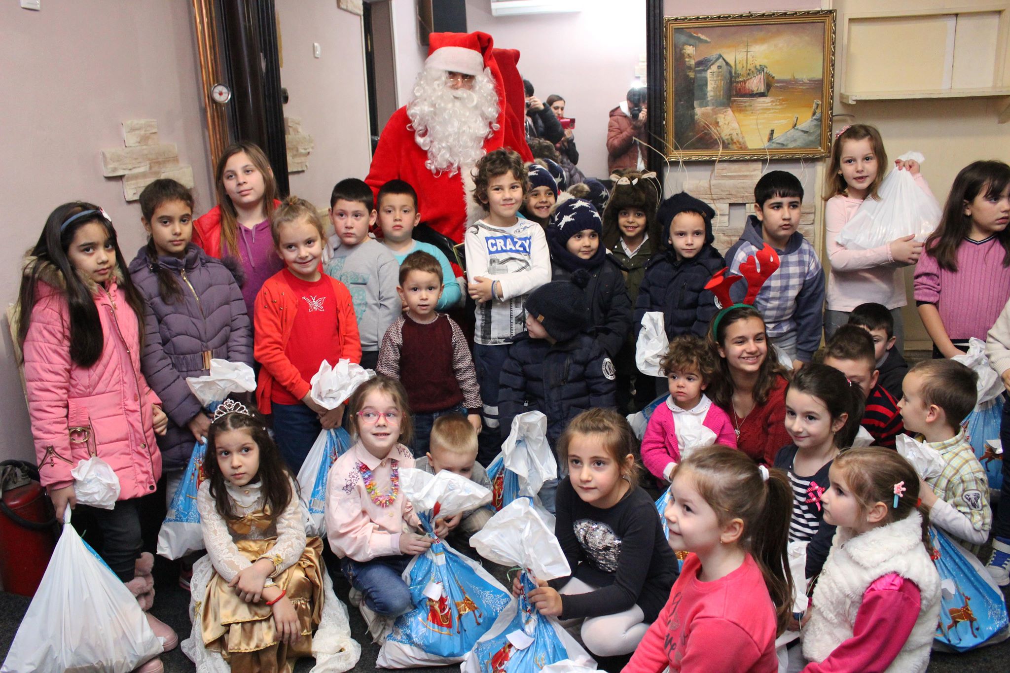 Tradicionalna podela novogodišnjih paketića