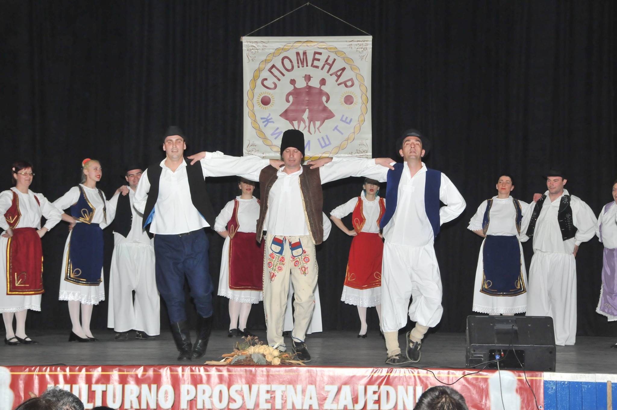 ŽITIŠTE DOMAĆIN SUSRETA VETERANA FOLKLORA