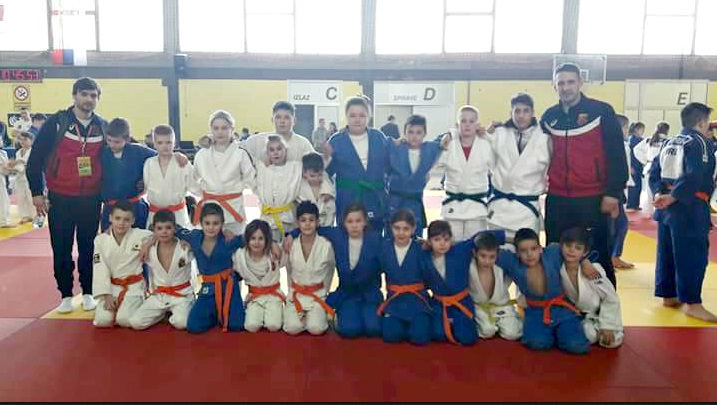 DŽUDISTI OVOJILI PET MEDALJA NA MEĐUNARODNOM TURNIRU