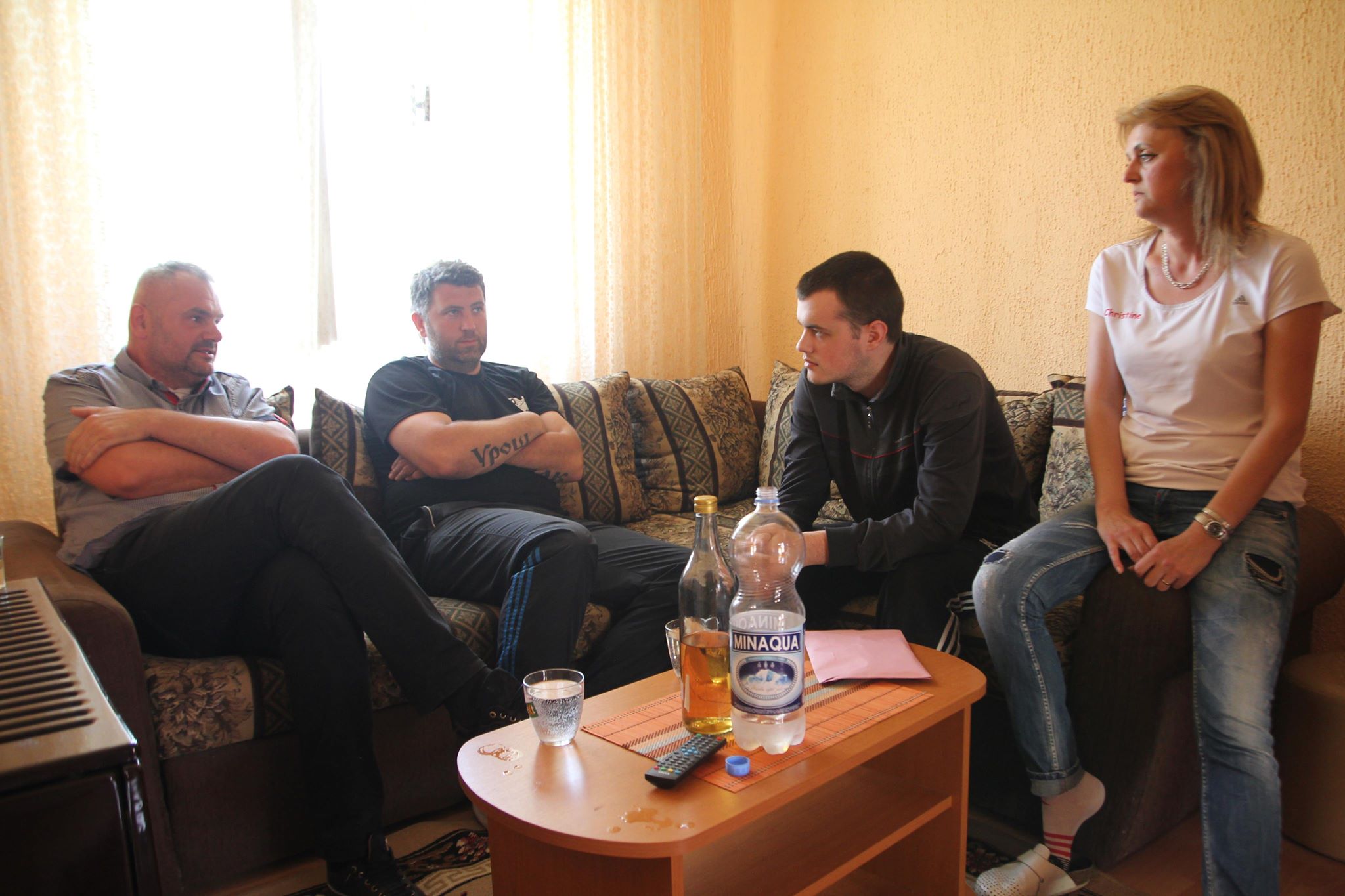 PORODICI MAJKIĆ URUČENA JE PRIKUPLJENA HUMANITARNA POMOĆ