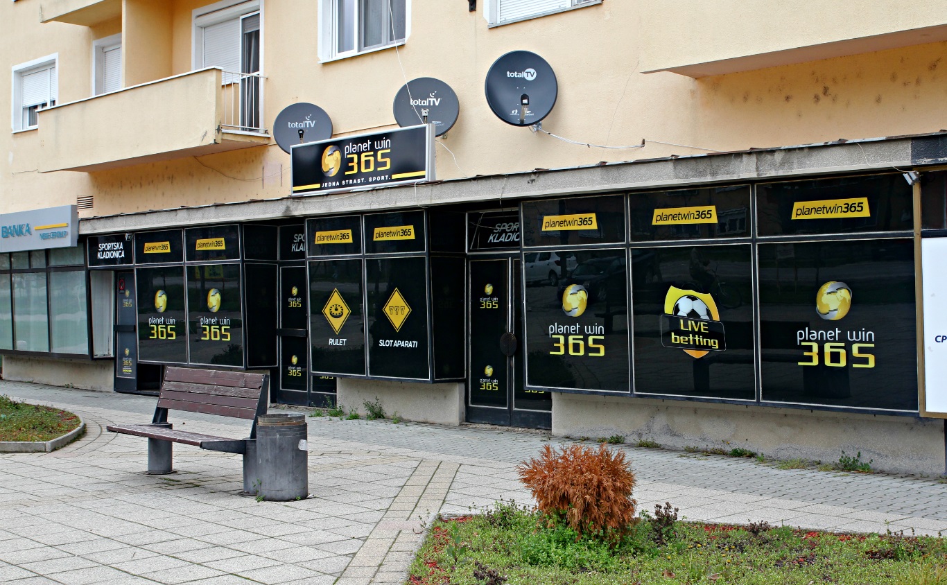 POSAO: RADNIK U KLADIONICI I SLOT KLUBU