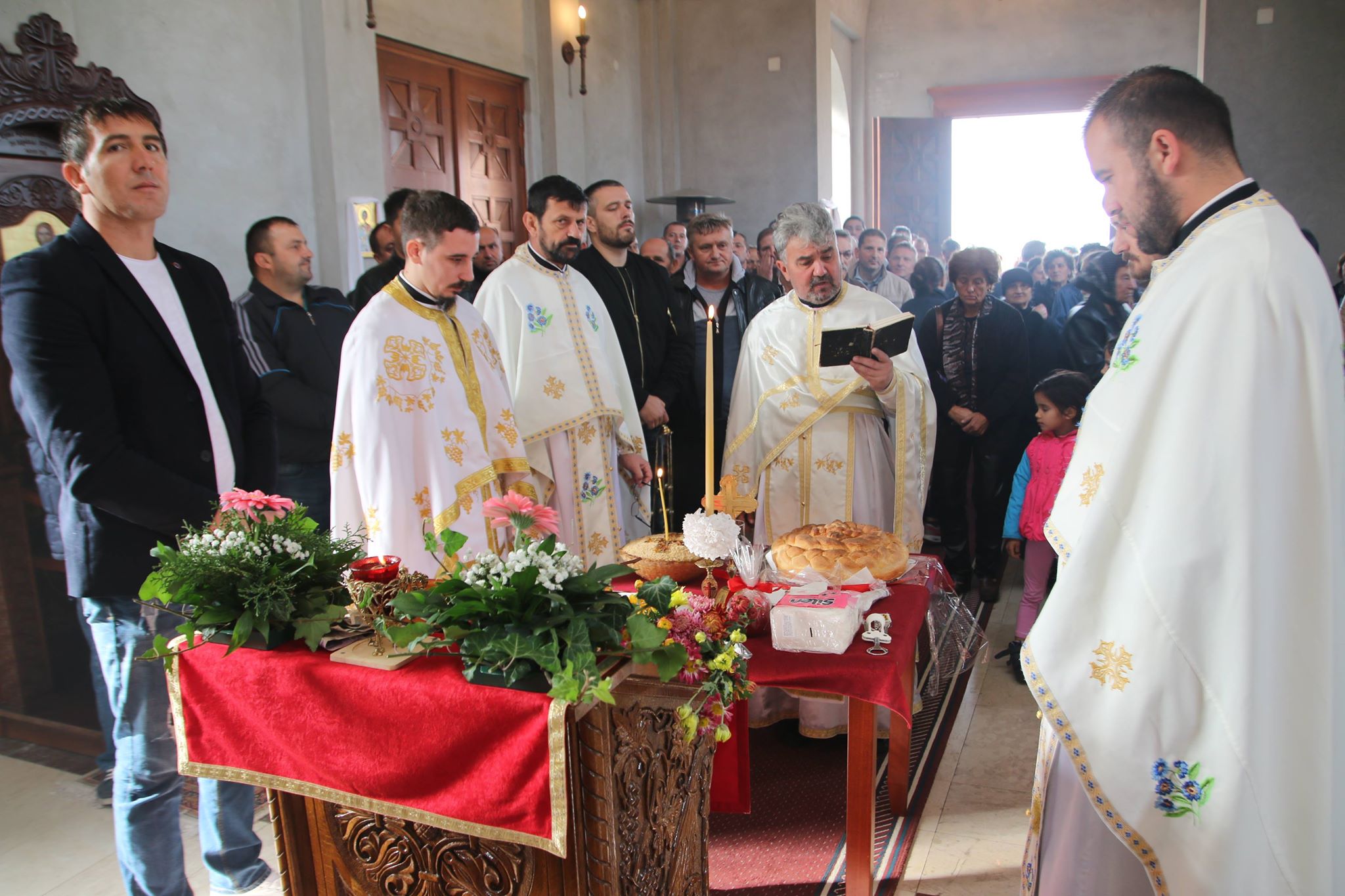 Dvorčani obeležili hramovnu slavu Svetu Petku