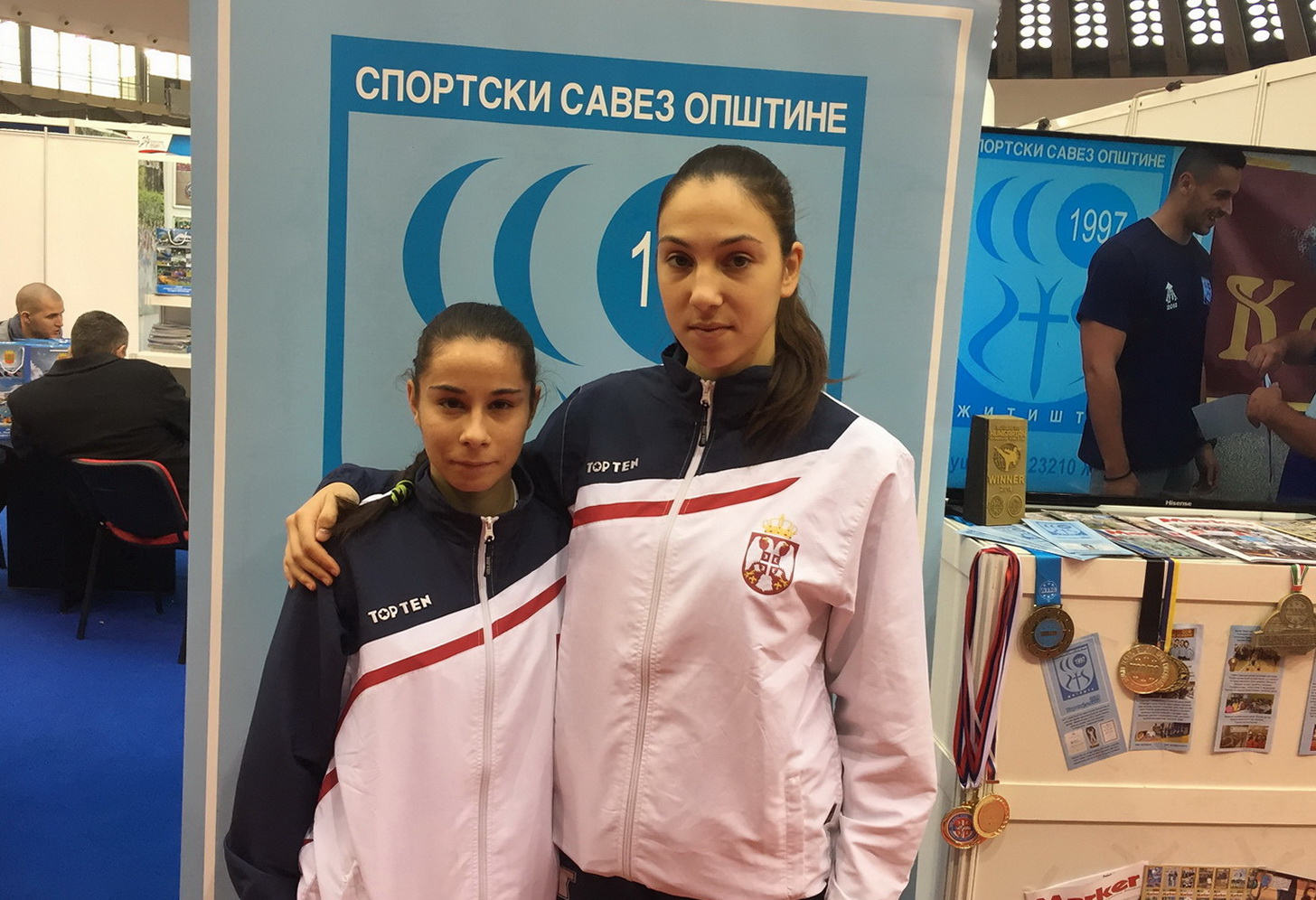 Saška i Zoka zlatne šampionke predstavljale Žitište na Sajmu sporta u Beogradu