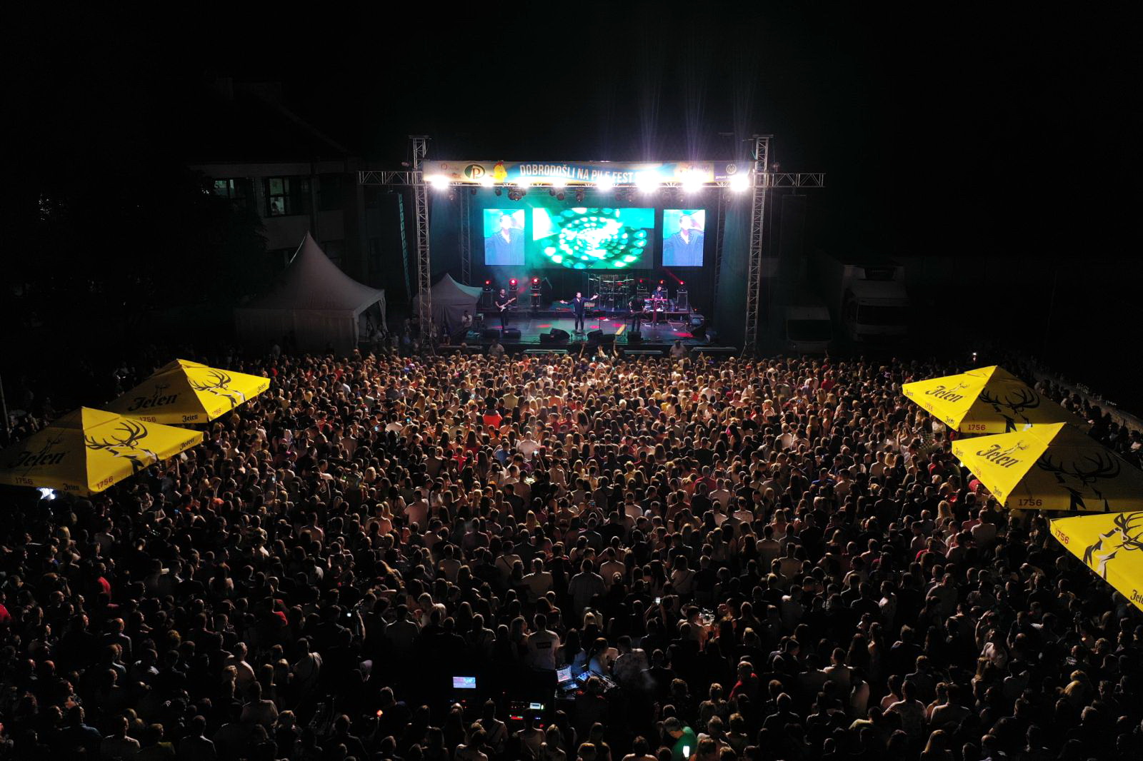 PILE FEST 2022: Aco Pejović napravio spektakl i oborio sve rekorde u Žitištu
