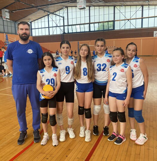 Ženski odbojkaški klub „Hercegovina“ igru čuva podmlatkom