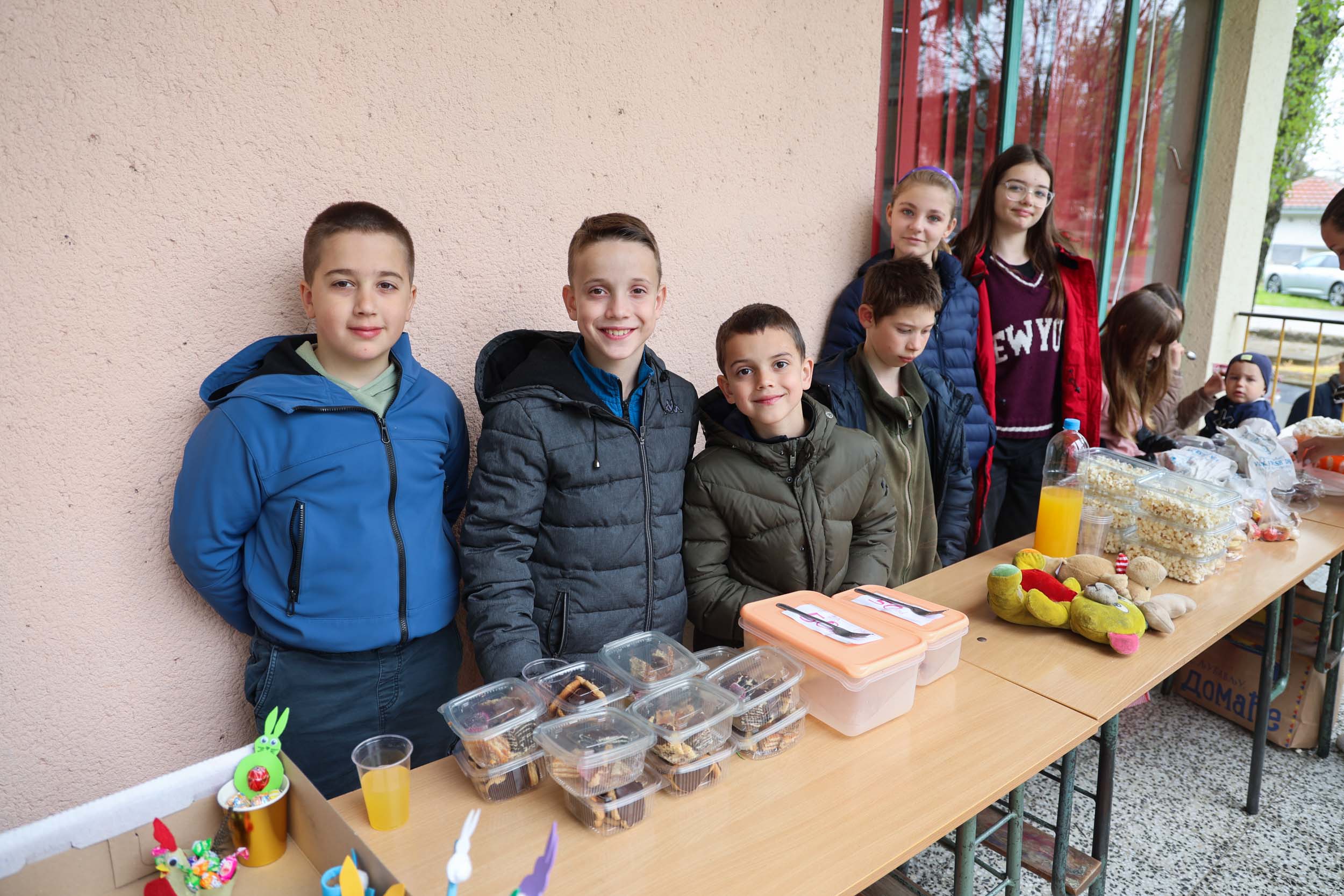 Uskršnji humanitarni vašar u Ravnom Topolovcu