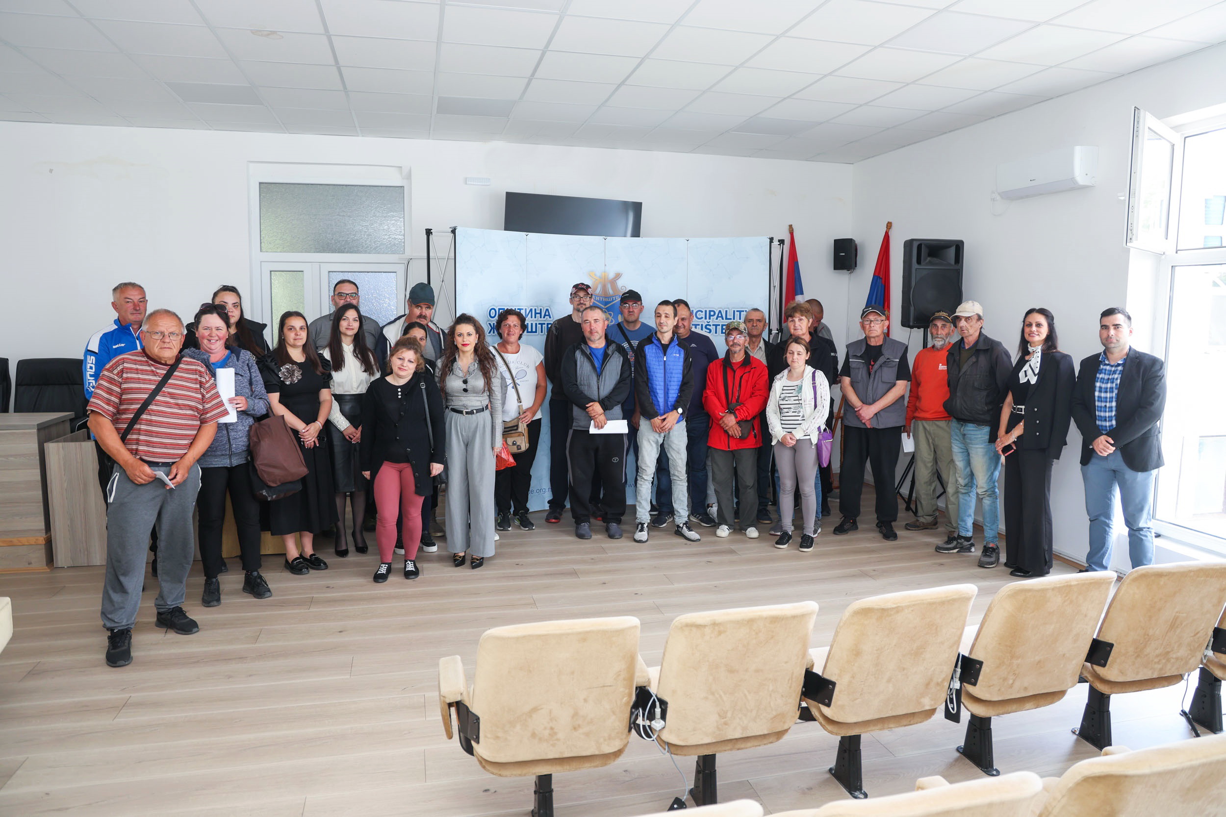 Potpisani ugovori o sprovođenju javnih radova u opštini Žitište