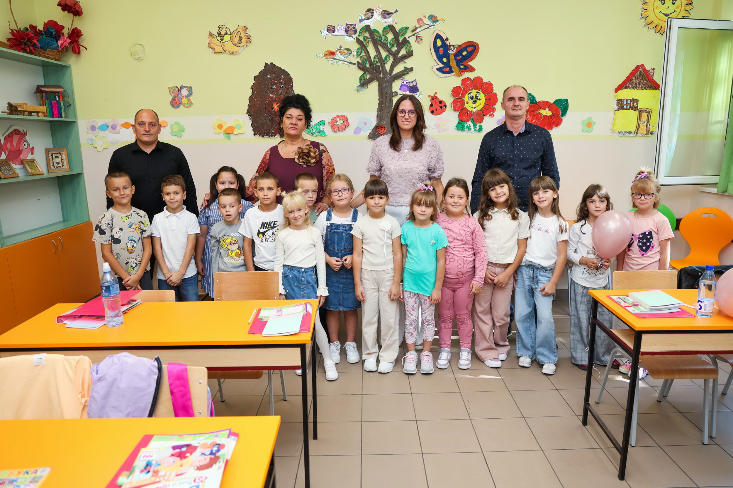 Po 10.000 dinara: Opština Žitište daje novčanu pomoć svim đacima prvacima