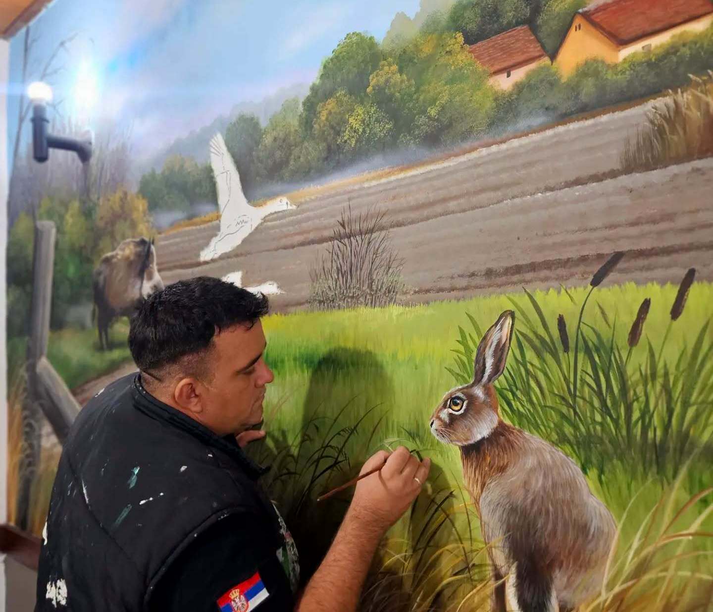 Murali Nenada Stojkova ulepšali Lovački dom u Međi